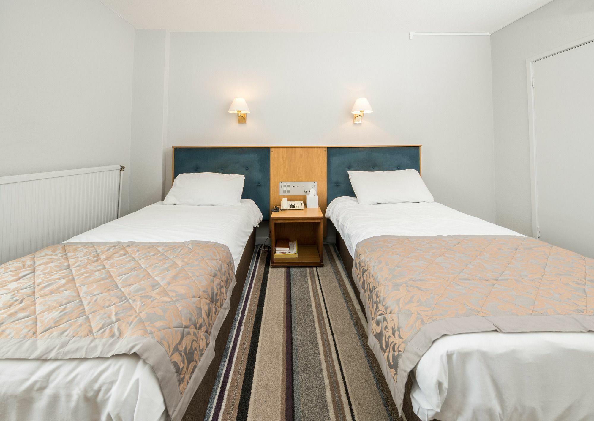Norwich Hotel Bagian luar foto