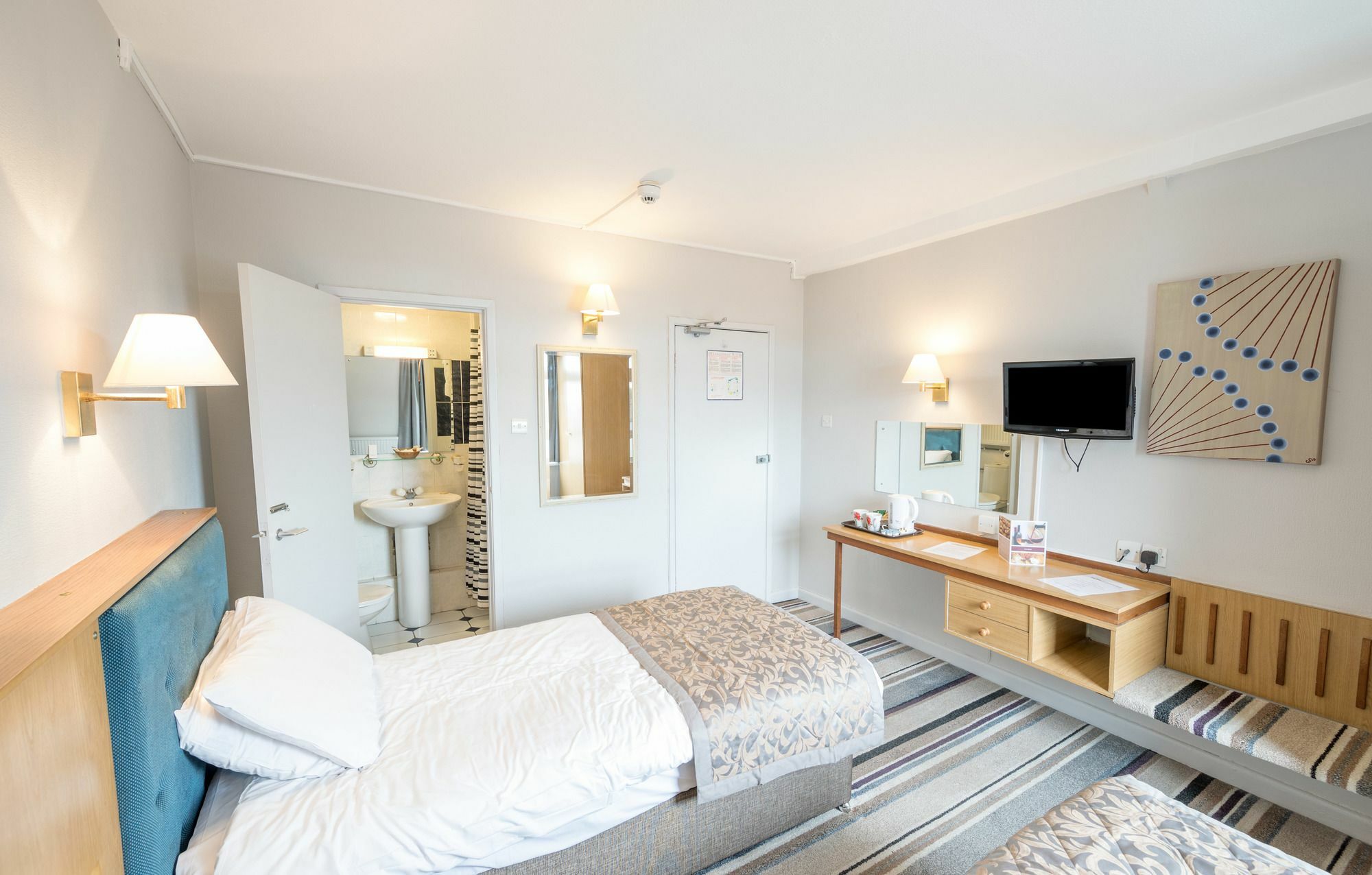 Norwich Hotel Bagian luar foto